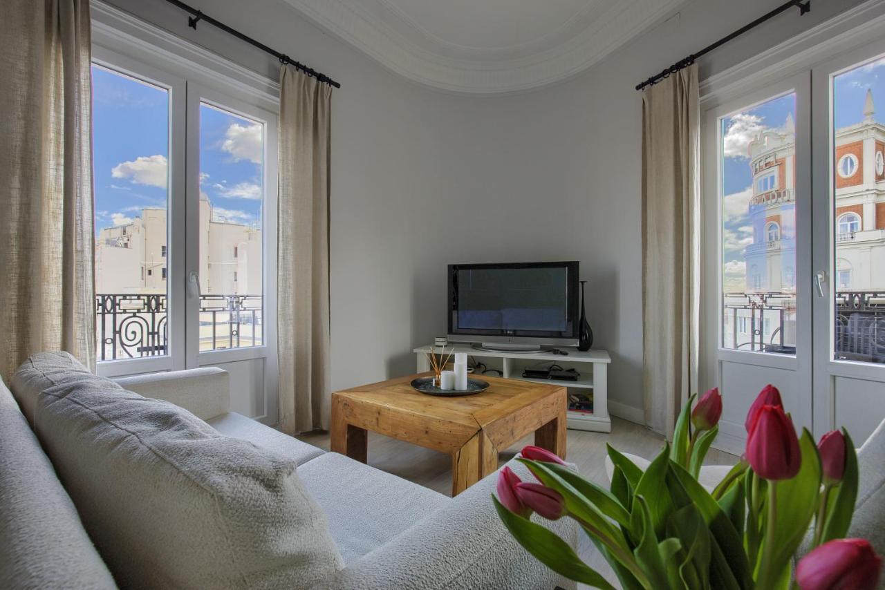 Hostal Besaya Madrid Kültér fotó