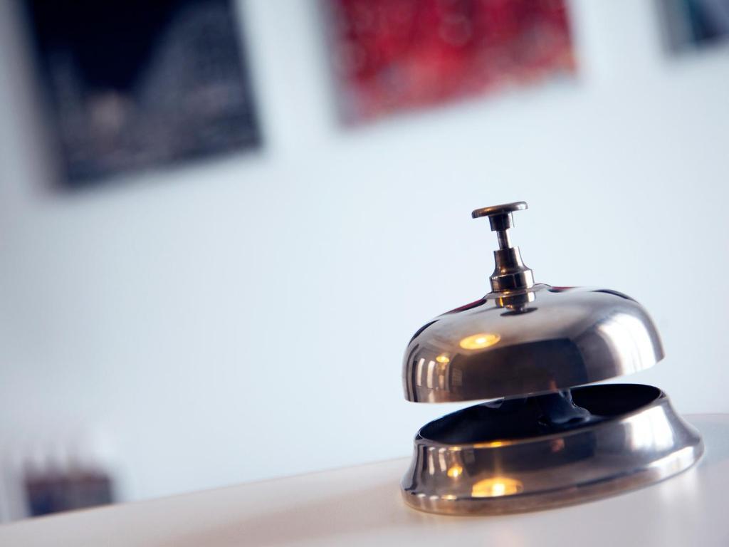 Hostal Besaya Madrid Kültér fotó